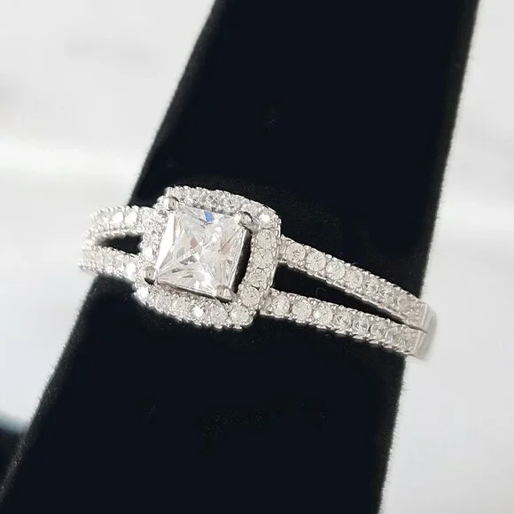 Princess Cut Halo Ring -  925 Sterling Silver Engagement / Promise - Picture 5 of 5